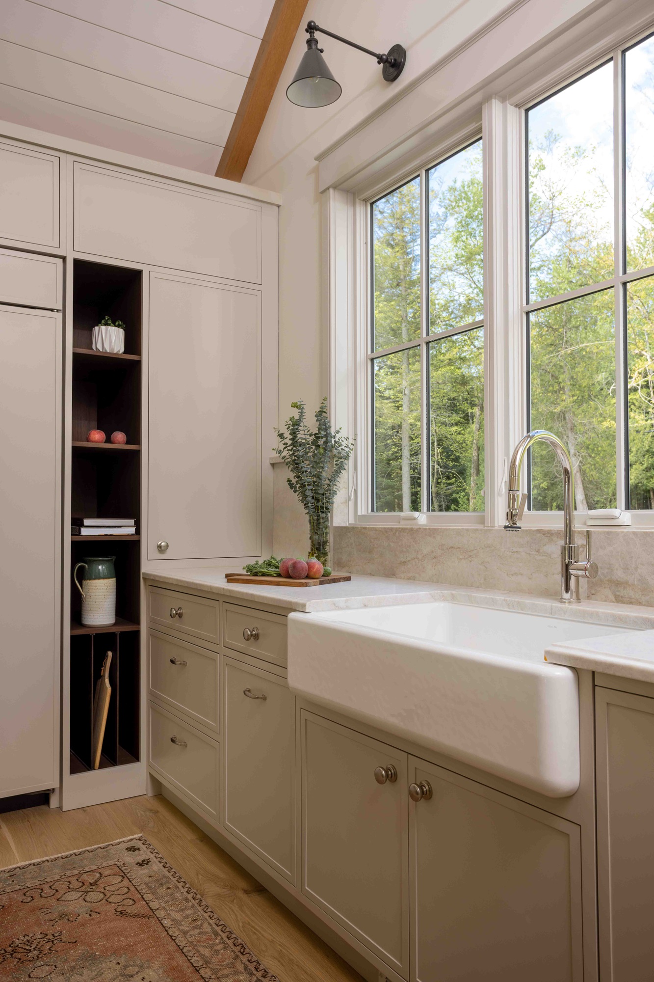 Modern Lakeside Interior kitchen