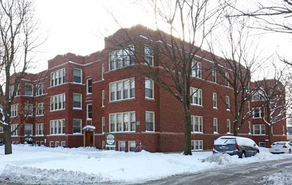 Architecture in West Ridge, Chicago, IL